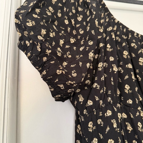 And Now This Black Floral Midi Dress - Plus Size 2X - Picture 10 of 10